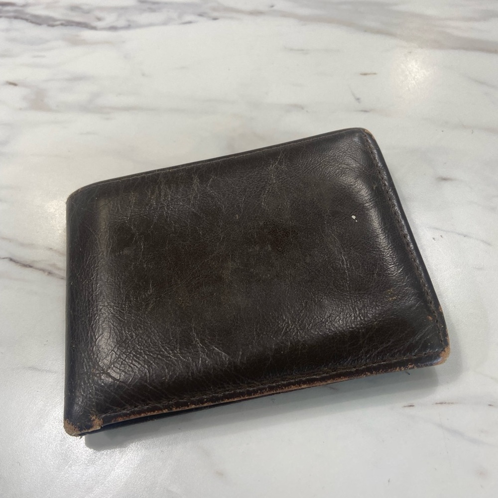 Mens leather wallet
